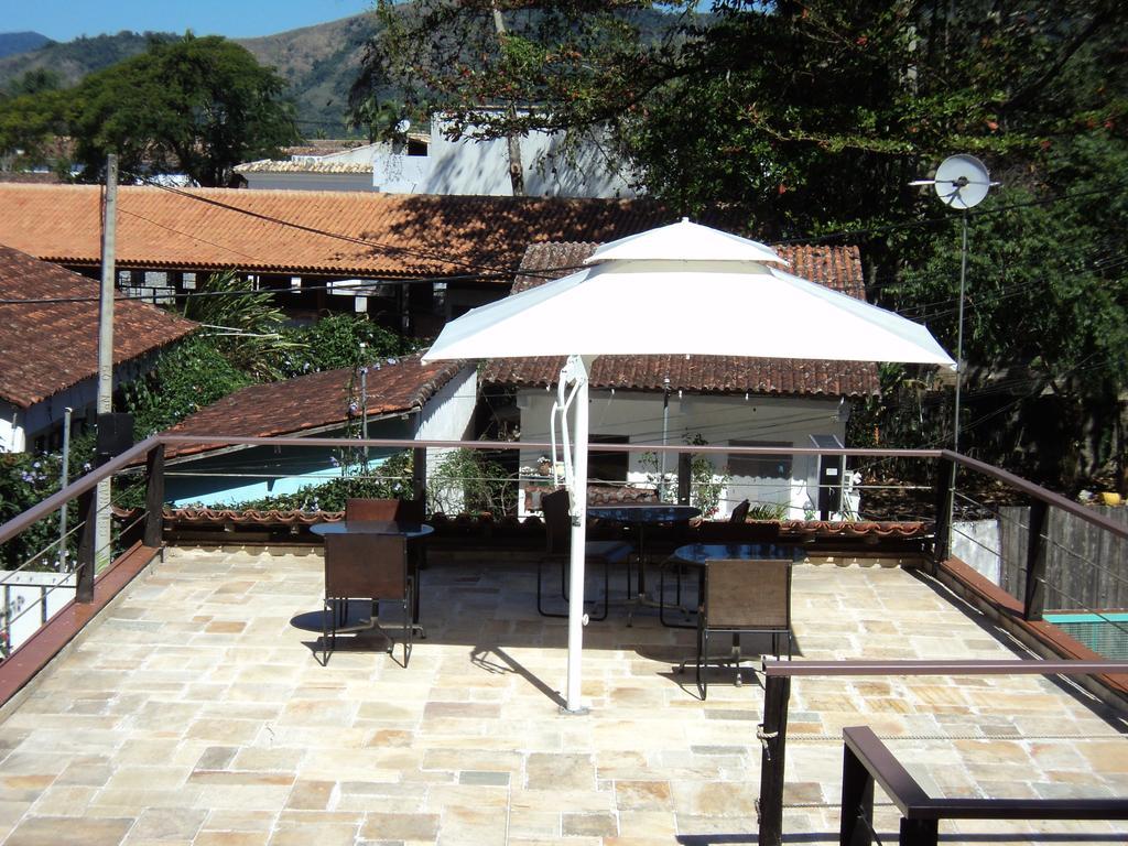 Suítes e Flats E Ponto Parati Exterior foto